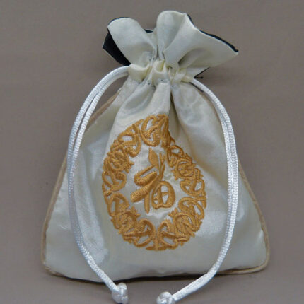 Schmuck Beutel creme